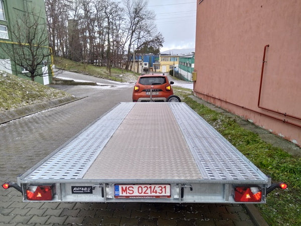 Podea pentru U60